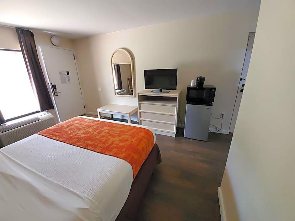 THE PARAGON of Golden Isles