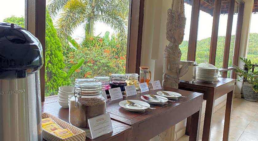 Lesong Hotel and Restaurant