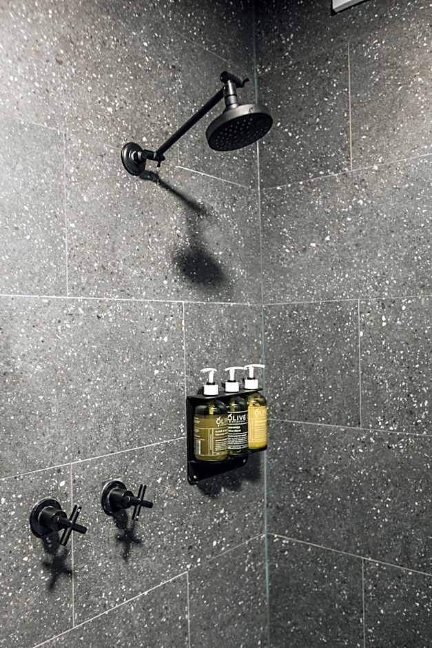 Lakeside Falls Creek