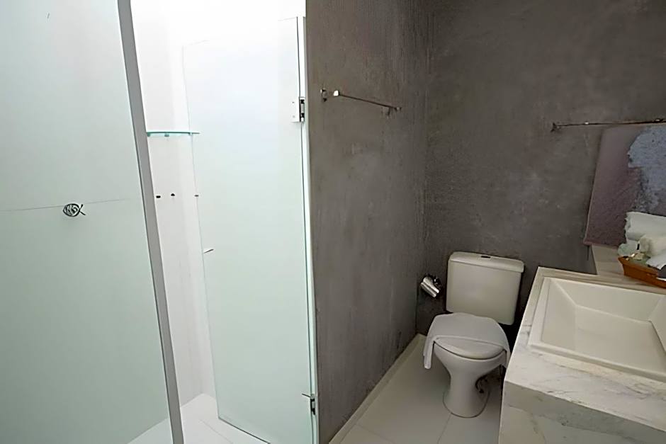 Sobrado com 1 suite 2 quarto ar 1km Shopping JL