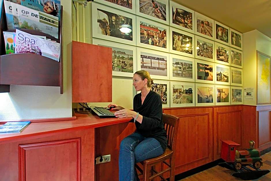 A-Train Hotel