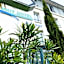 Brit Hotel Le Surcouf