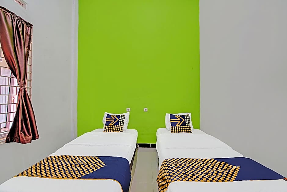 Hotel O Lucky Guesthouse