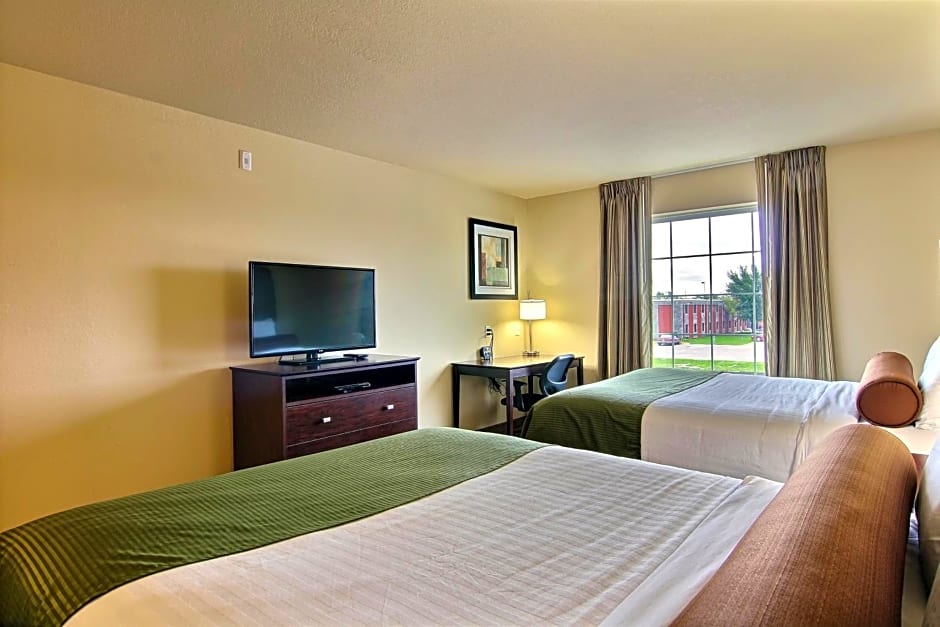 Cobblestone Hotel and Suites - Crookston