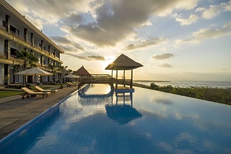 Semabu Hills Hotel Nusa Penida - Bali