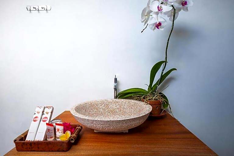 Surya Lombok Accommodation