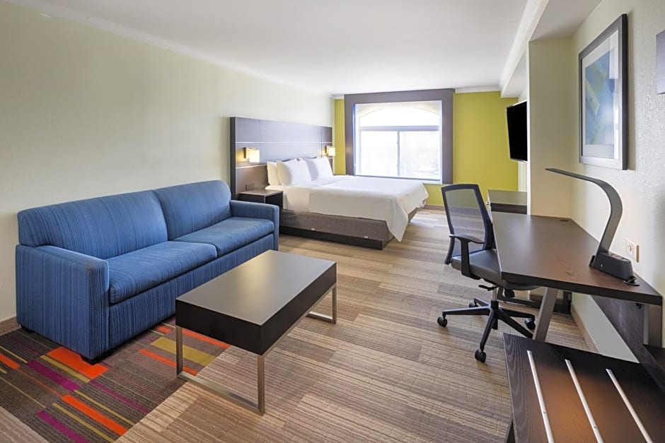 Holiday Inn Express Coventry S - West Warwick Area By IHG