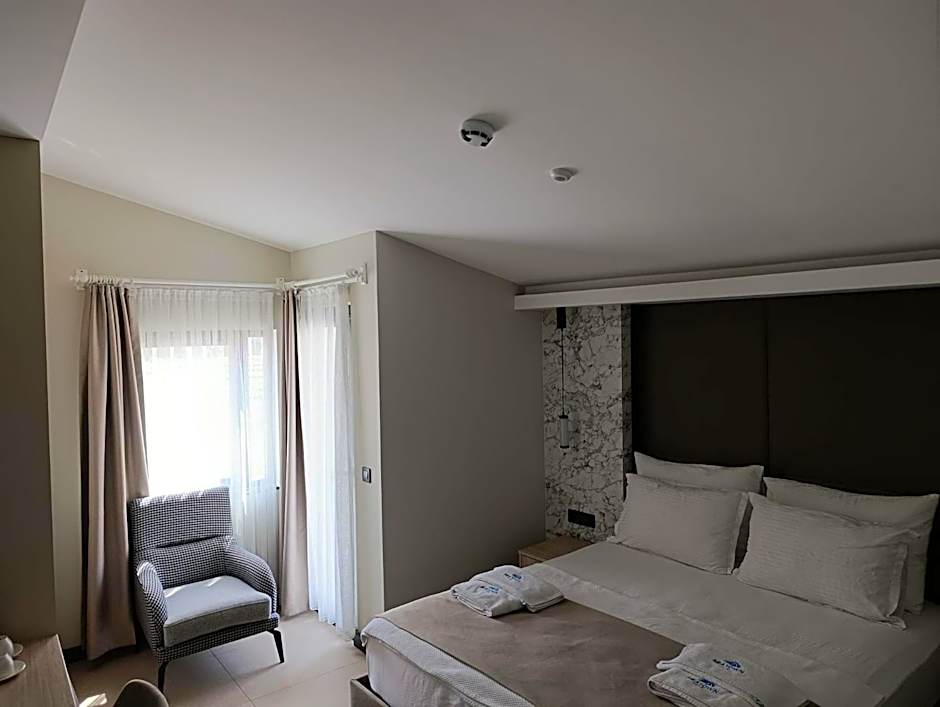 SeaTown Hotel