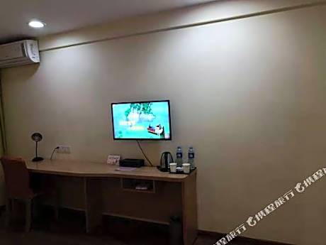Home Inn (Ningbo Zhuangshi Wanke Square)