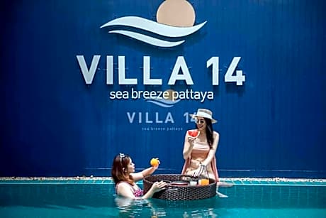 PoolVillaPattaya next to the sea