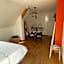 Belle Chambre Double ORANGE Tout Bonnement Bien