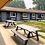 Lake Bluff Inn and Suites