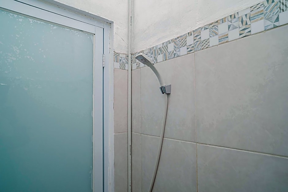 Urbanview Hotel Sky Batu Malang by RedDoorz