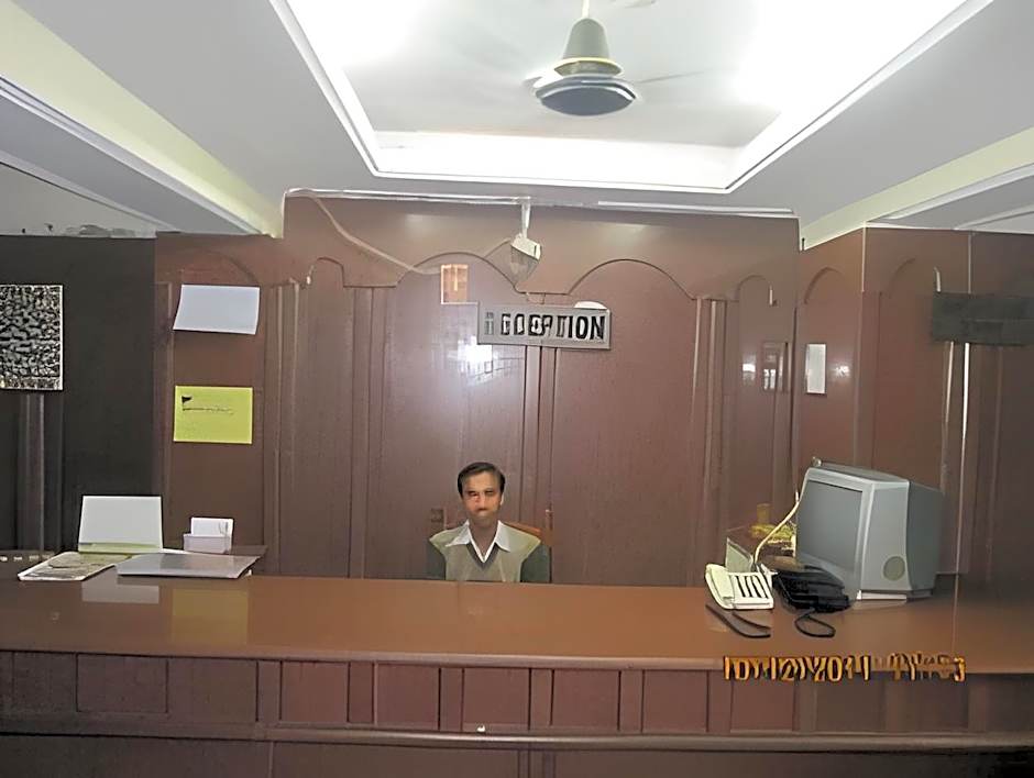 Puja Guest House – Varanasi, VA