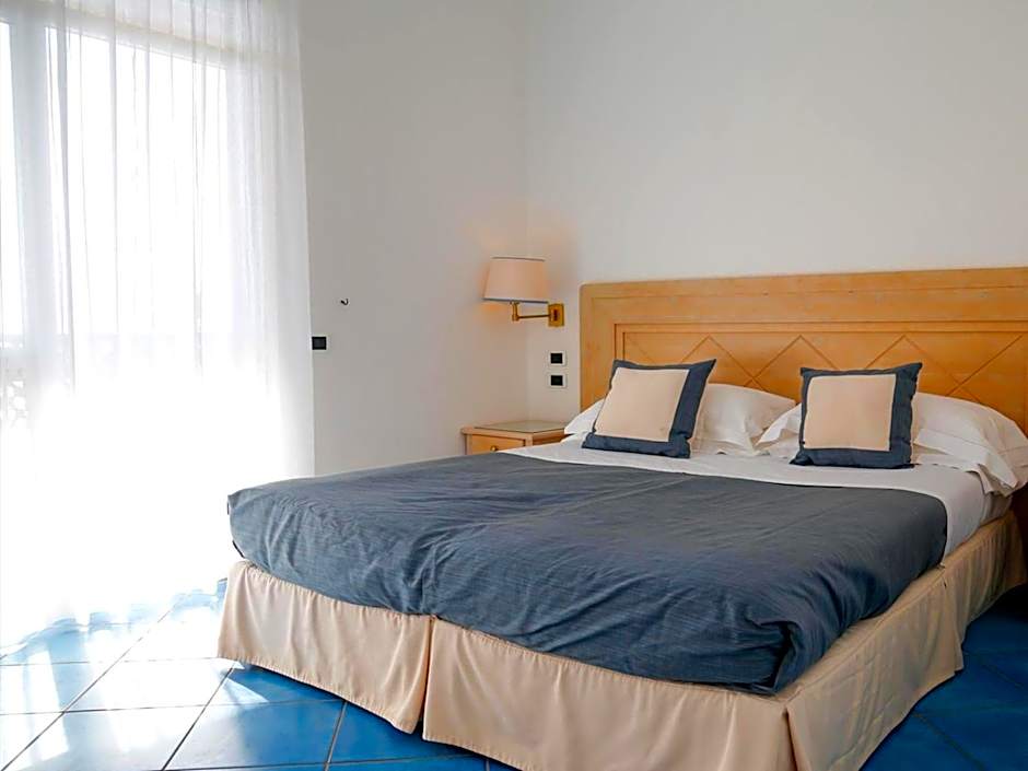 JR Resort Elba International