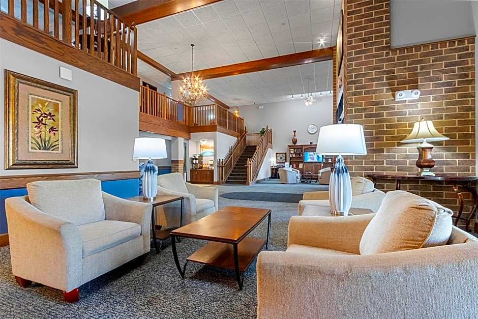 AmericInn by Wyndham Green Bay East