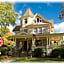 White Lace Inn