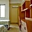 OYO Life 93383 Wisma Kencana Puteri