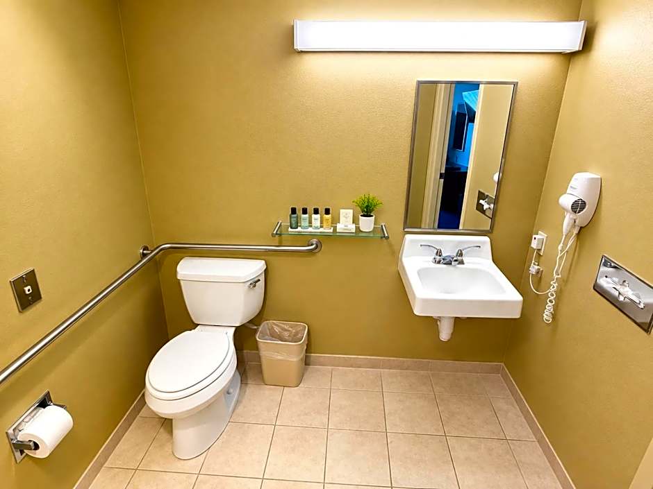 Microtel Inn & Suites By Wyndham Dover