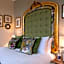 The Warwick Arms Hotel