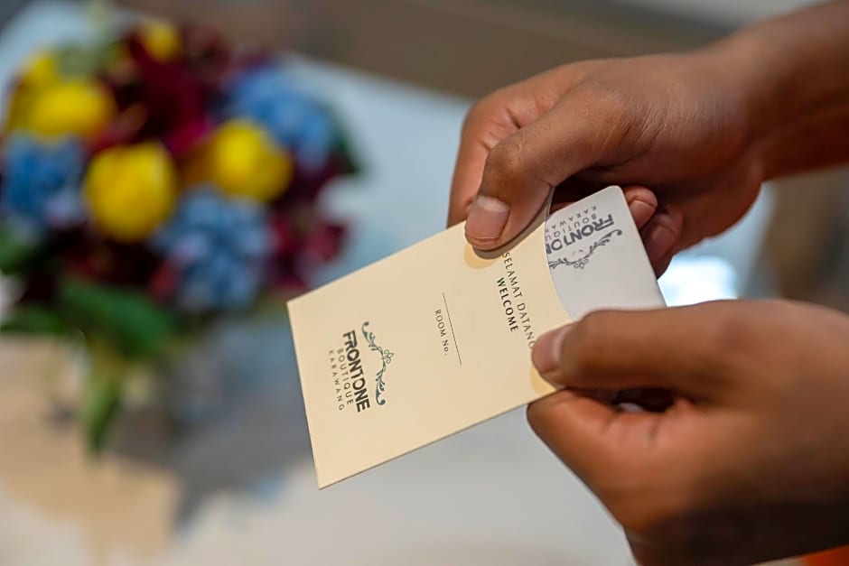 Front One Boutique Karawang