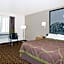 Super 8 by Wyndham Bloomfield