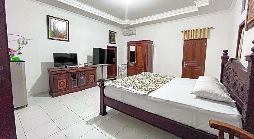 Tebluess Guesthouse Gianyar RedPartner