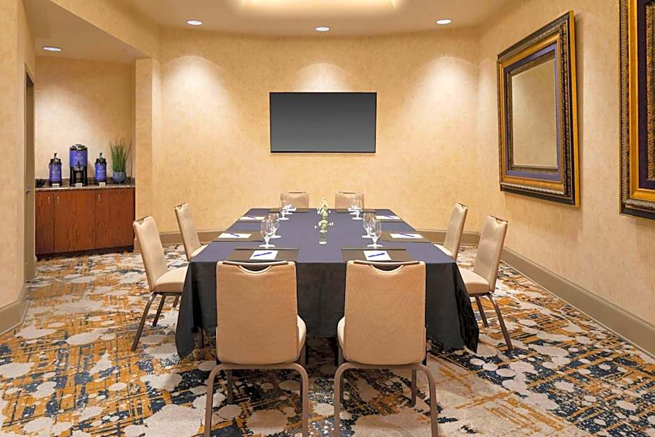 Delta Hotels by Marriott Phoenix Mesa