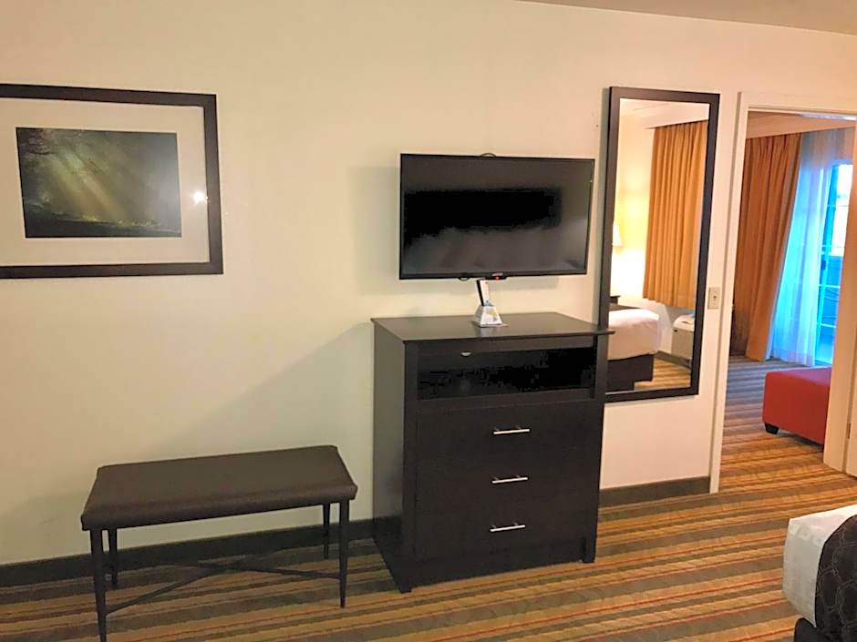 Best Western Visalia Hotel