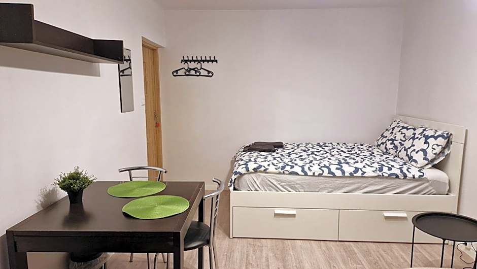 K22 Grzybowska Pokoje Centrum