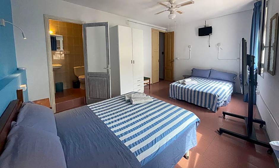 P&R hostals Can Tort