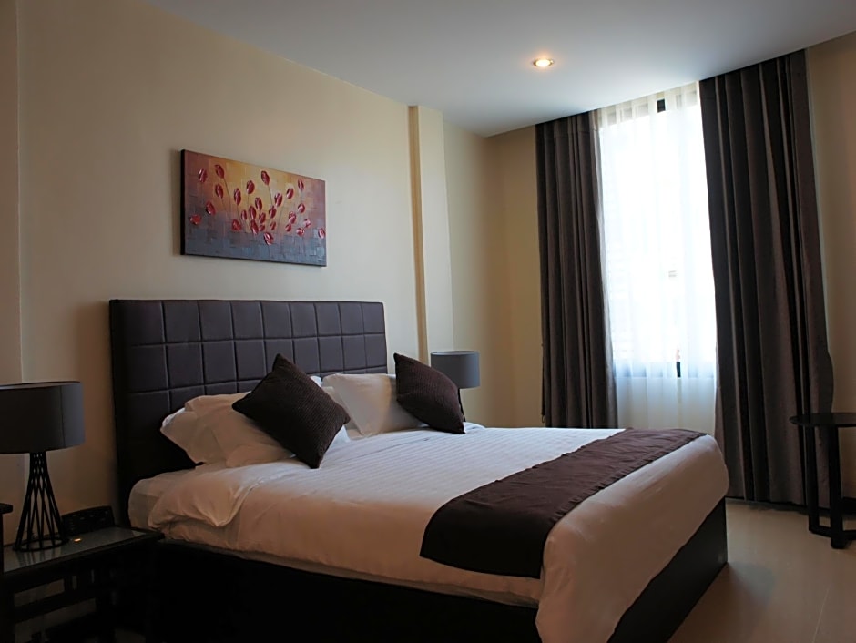 Center Point Boutique Hotel