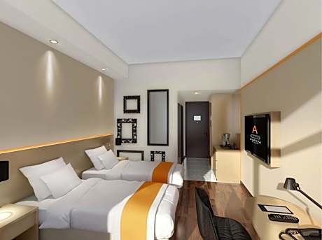 Deluxe Double or Twin Room with Sea View