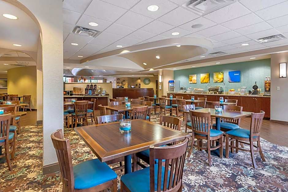Comfort Suites Lady Lake - The Villages