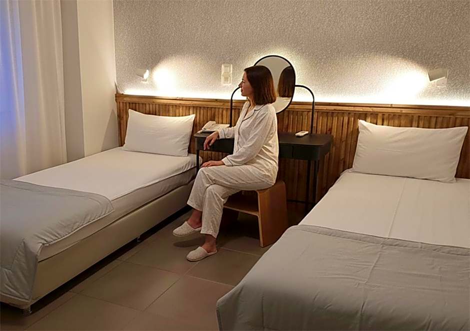 LUX Hotel
