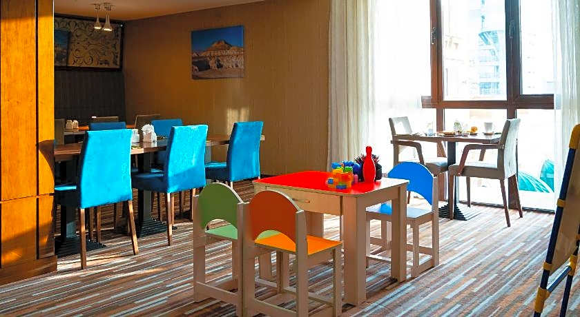 Holiday Inn Aktau By IHG