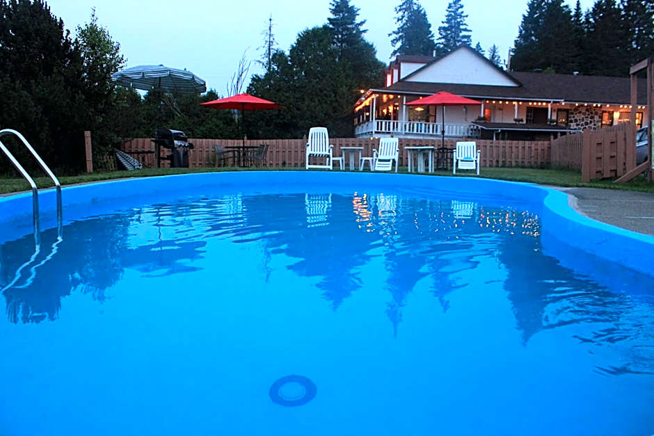 Motel Des Pays D'En Haut
