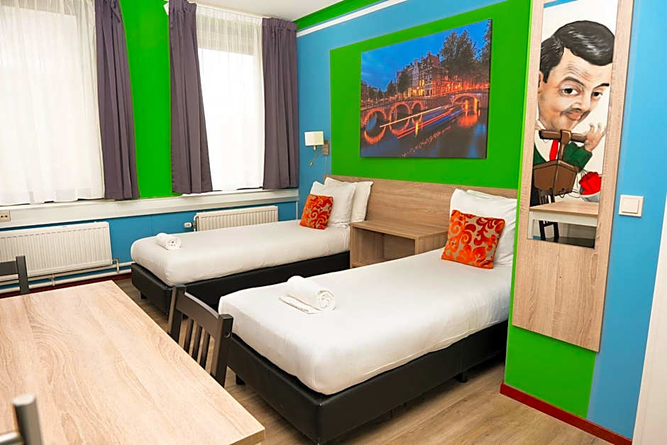 Amsterdam Teleport Hotel