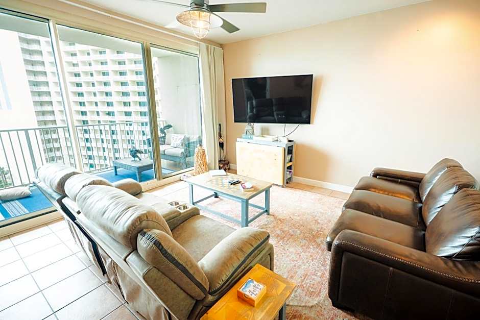 Beach Condo at the Shores of Panama Condos - Unit 918