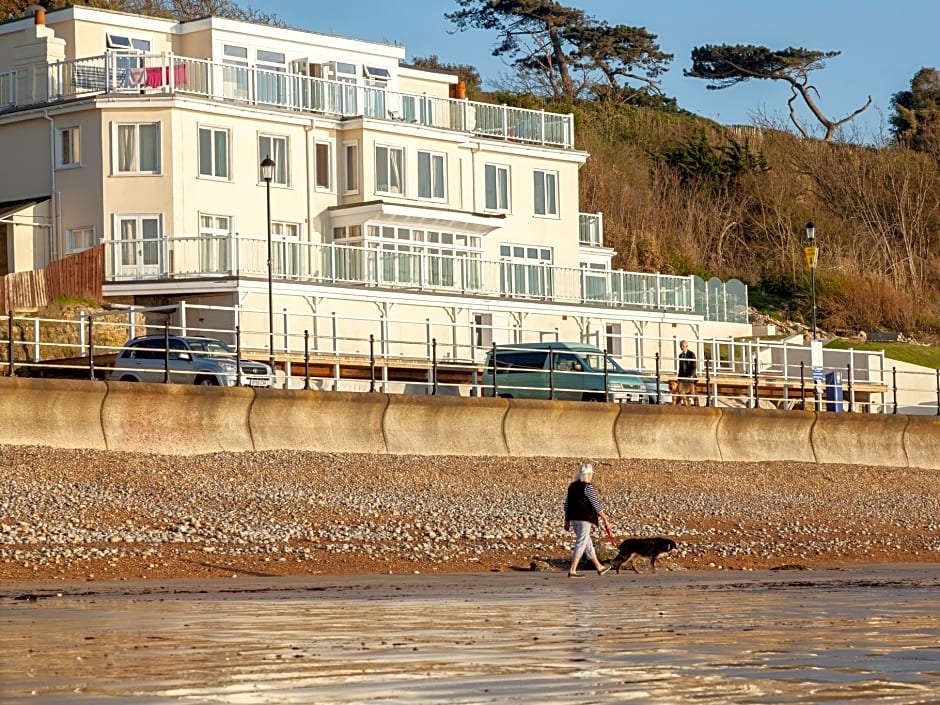 Garden Apartment On The Beach