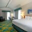 La Quinta Inn & Suites by Wyndham Norfolk Virginia Beach