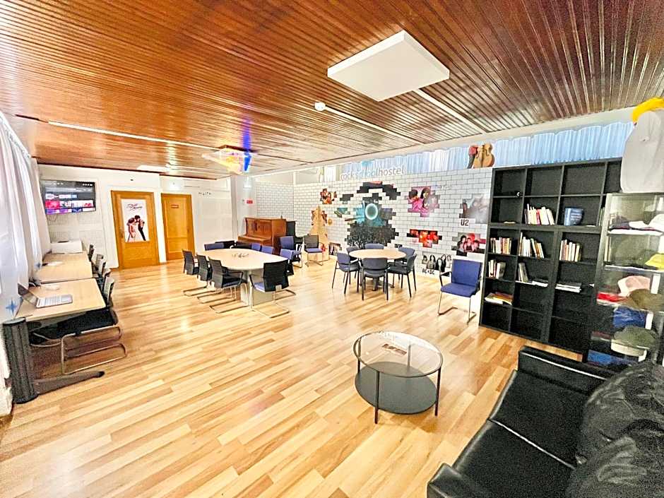 Lagos Central Rock School Hostel ,Algarve