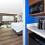 Holiday Inn Express and Suites Eau Claire West I-94 By IHG