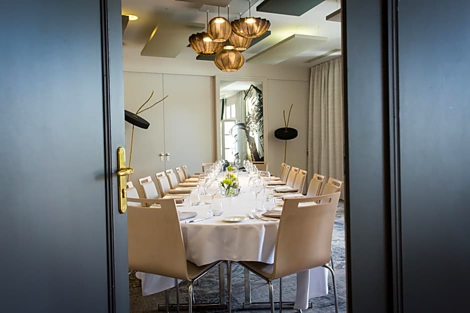 Chateau Belmont Tours by The Crest Collection