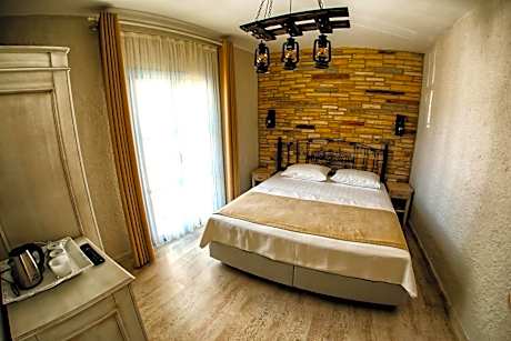 Deluxe Double Room with Sea View
