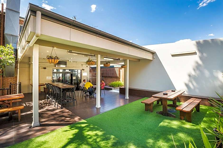 Nightcap at Regents Park Hotel