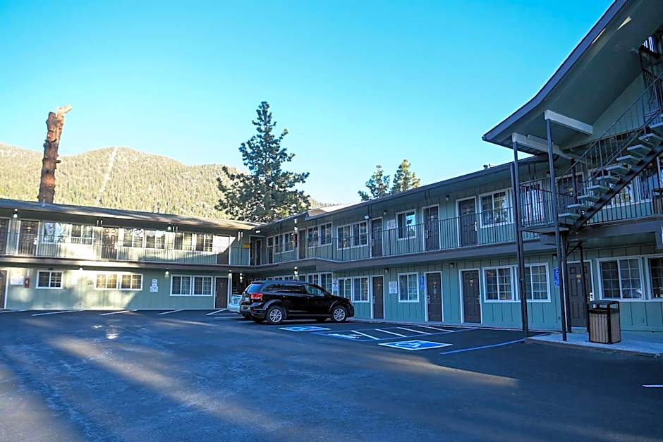 Budget INN At The Heavenly Gondola