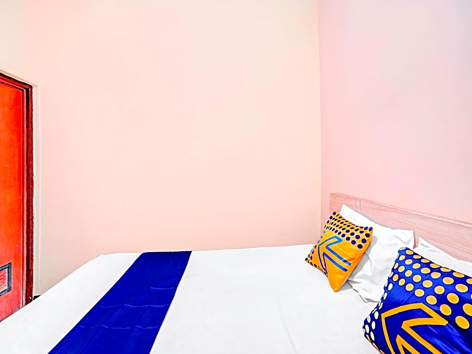 OYO 90622 Hotel Galaksi