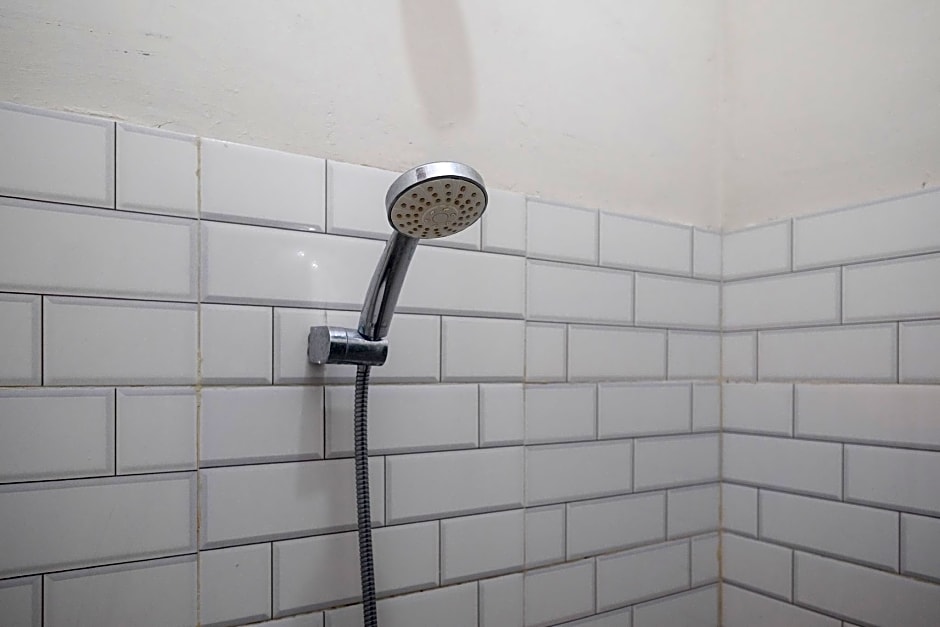 RedDoorz Syariah near Stasiun Klaten