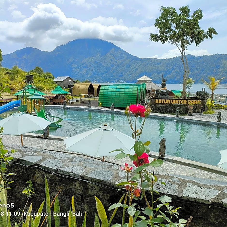 Batur Water Park Villa